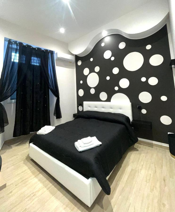 Venezia Rooms Naples Extérieur photo