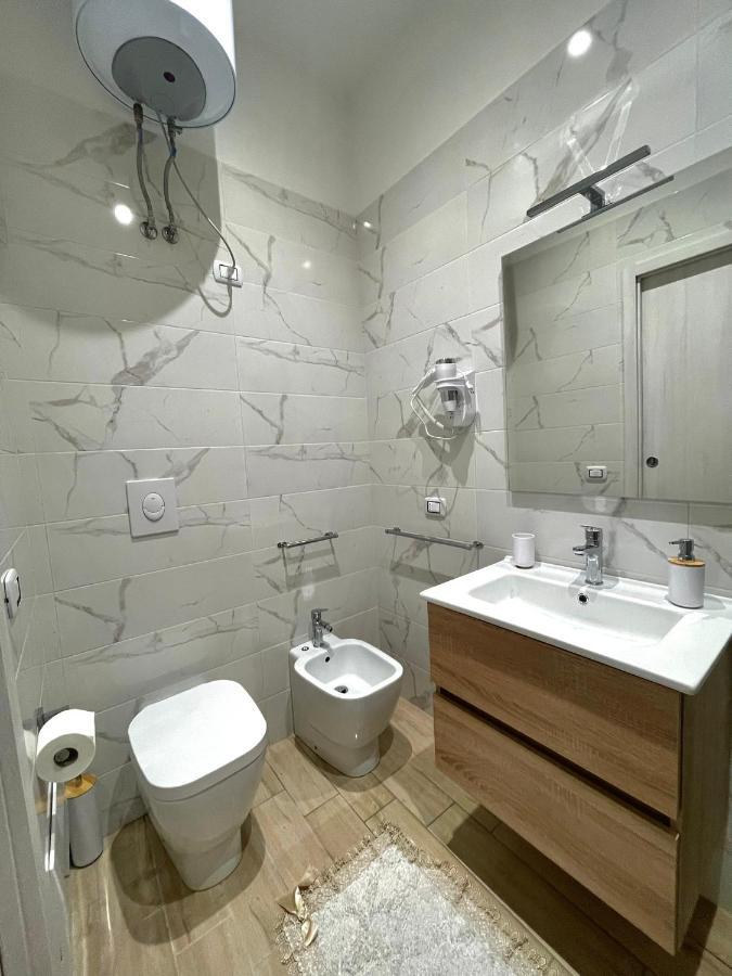 Venezia Rooms Naples Extérieur photo